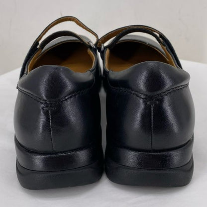 Black W Shoe Size 8.5 EARTH Flats