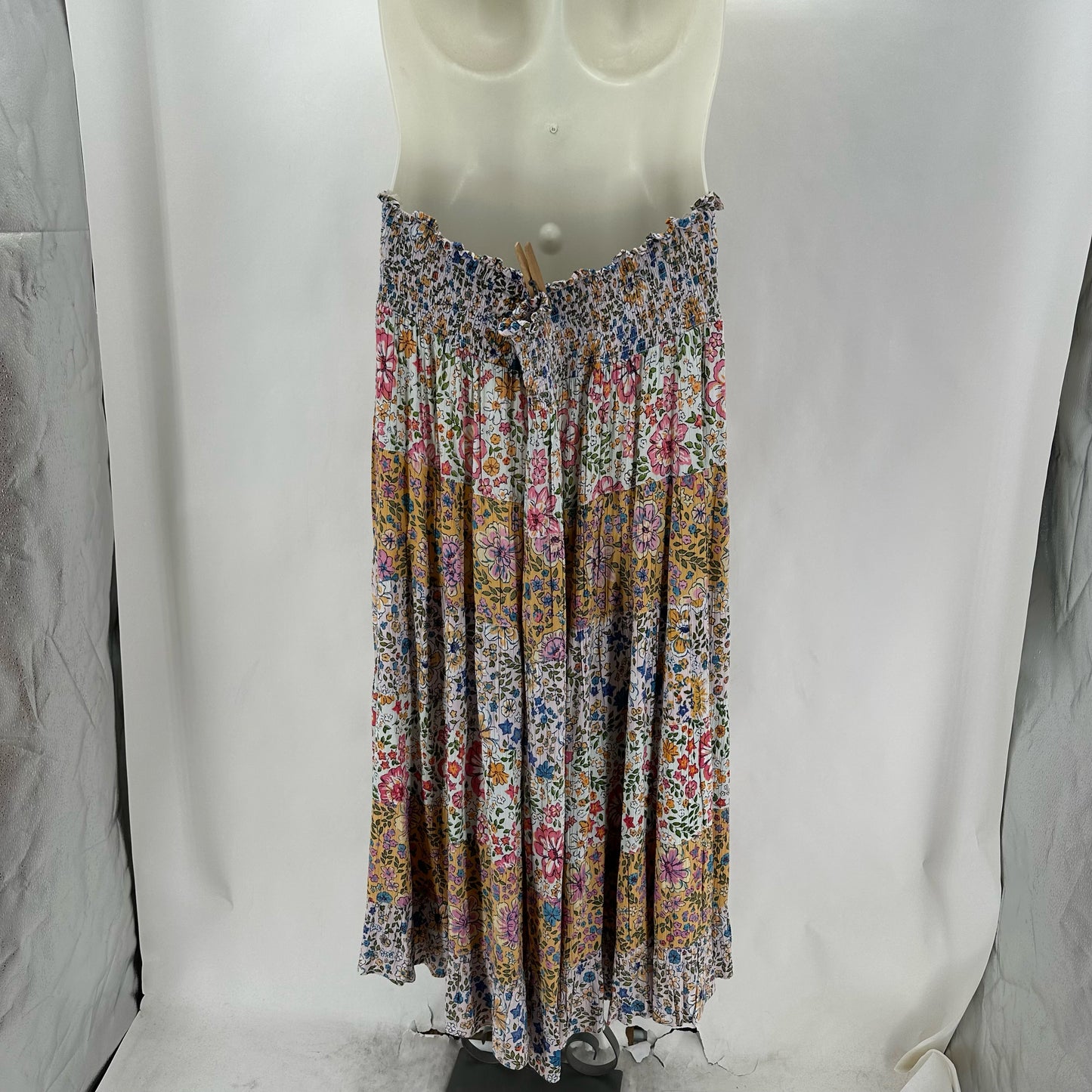 Size 3X ANGIE Floral Skirt