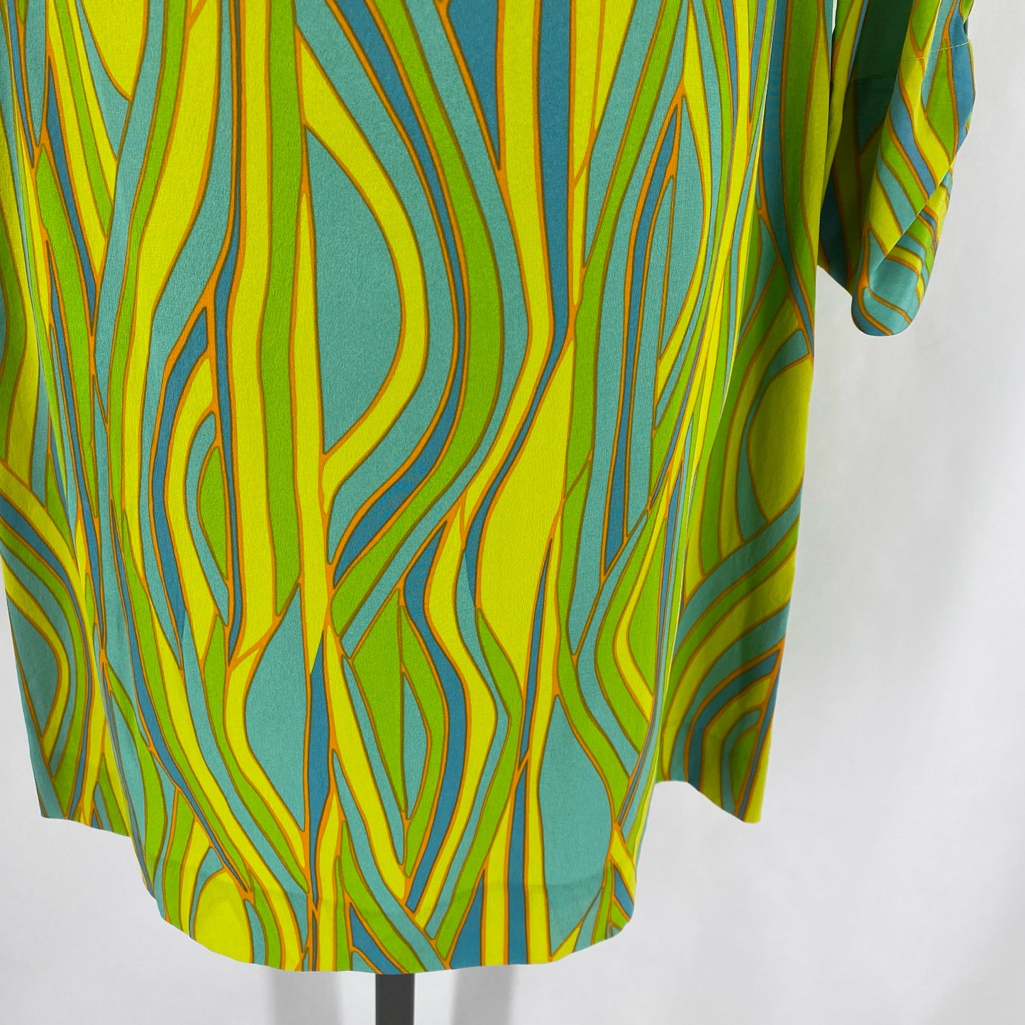 Size 4 BETH BOWLEY SWIRL Silk Dress