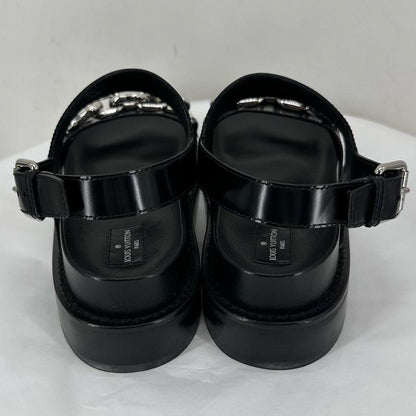 Black W Shoe Size 8.5 LOUIS VUITTON Sandals
