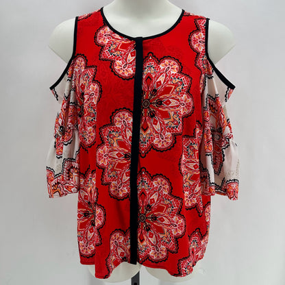 Size 2 CHICO'S FLOWERS Shirt