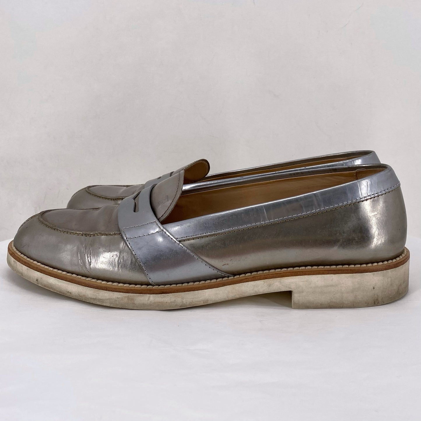 Silver W Shoe Size 39.5 TOD'S Loafer