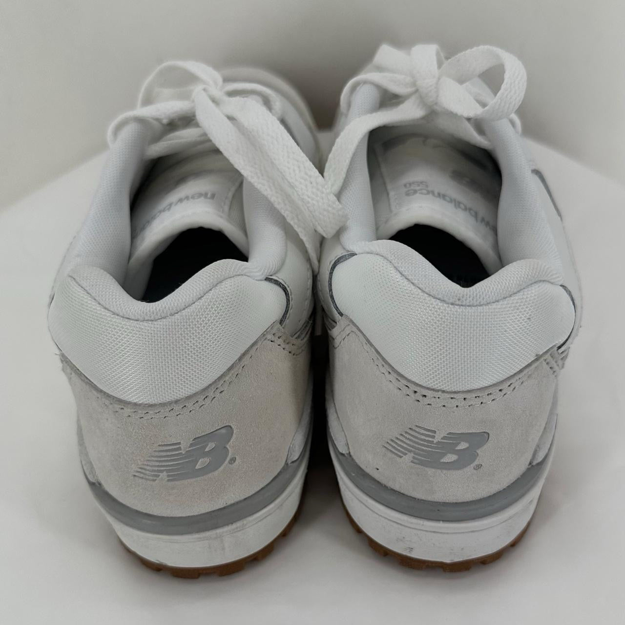 White W Shoe Size 9.5 NEW BALANCE Sneakers