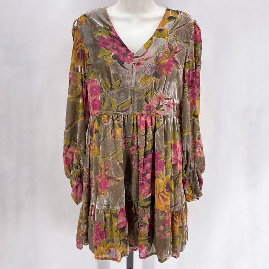 Size S FATE FLOWERS Dress