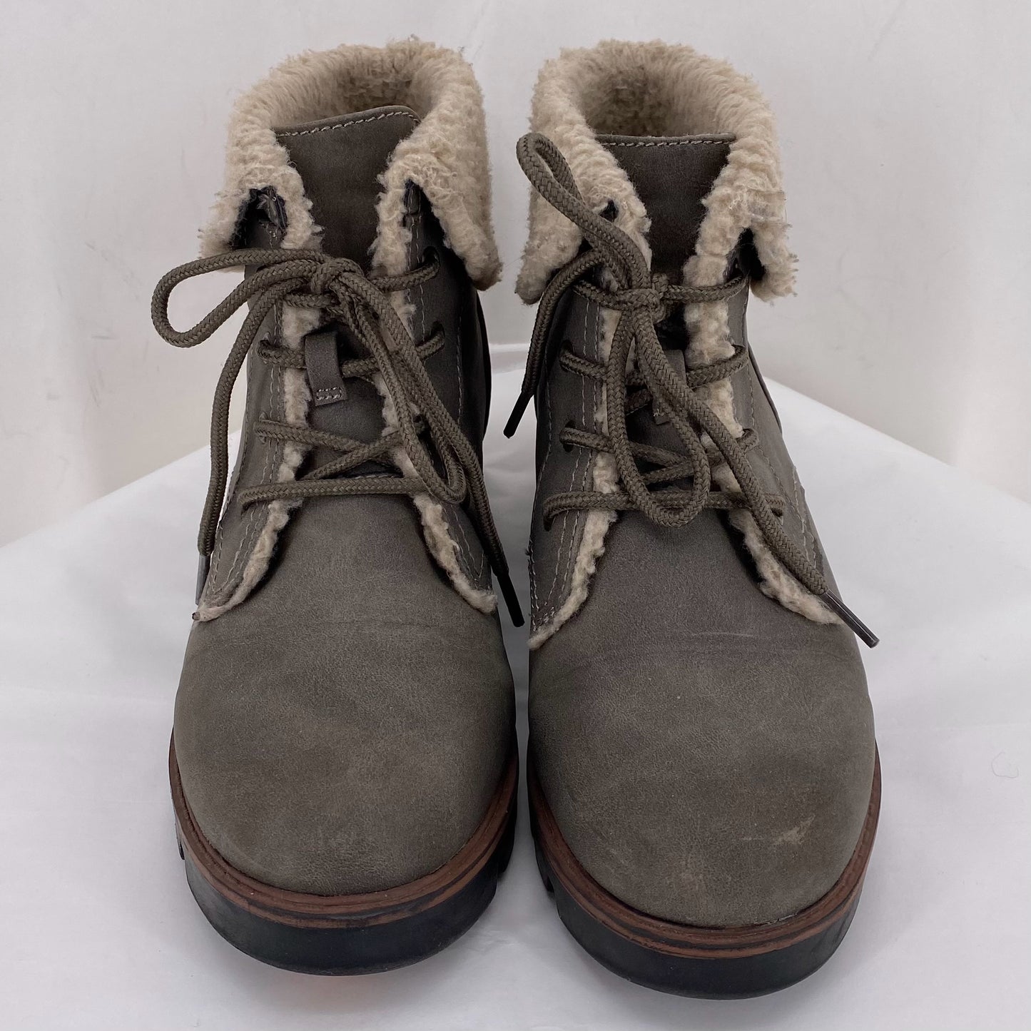 Gray W Shoe Size 8.5 Cliffs Boots