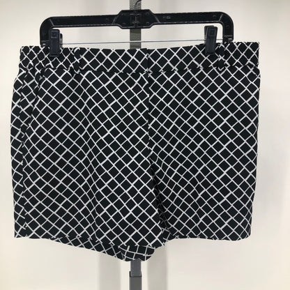 Size 10 LIMITED SQUARES Shorts