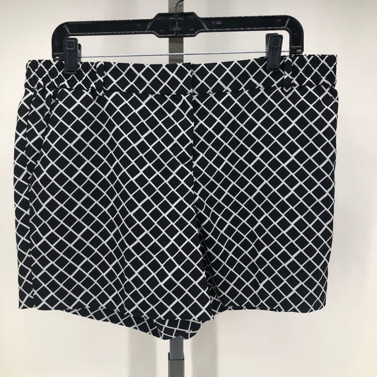 Size 10 LIMITED SQUARES Shorts