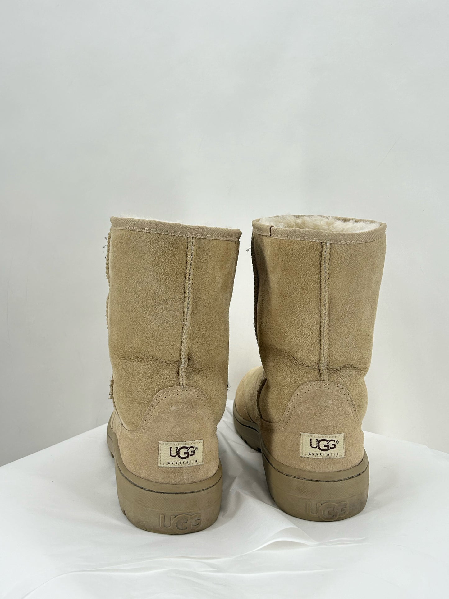 LT TAN Size 11 UGG Men's Apparel