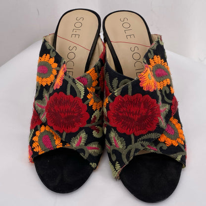 Black W Shoe Size 7.5 SOLE SOCIETY Sandals