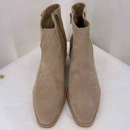 LT TAN W Shoe Size 9.5 DOLCE VITA Boots