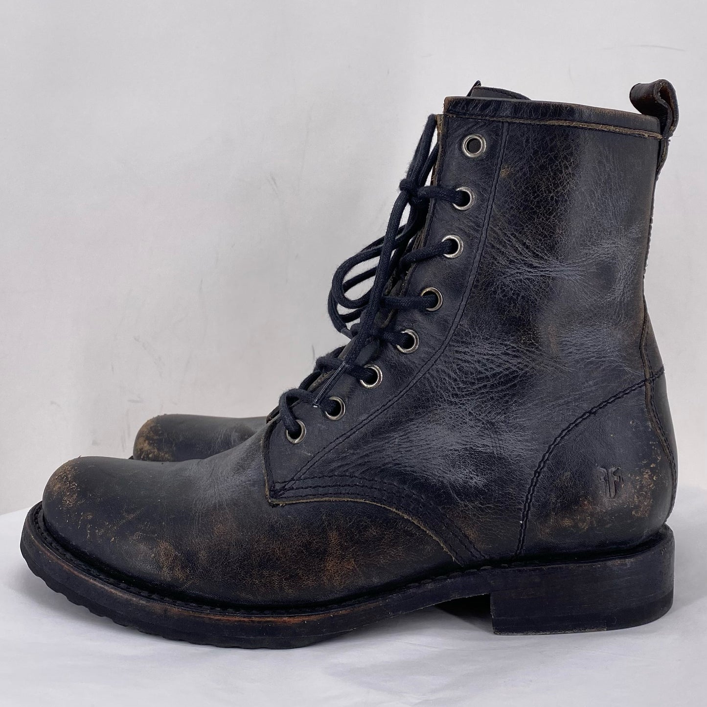 DARK BROWN W Shoe Size 8 FRYE Boots