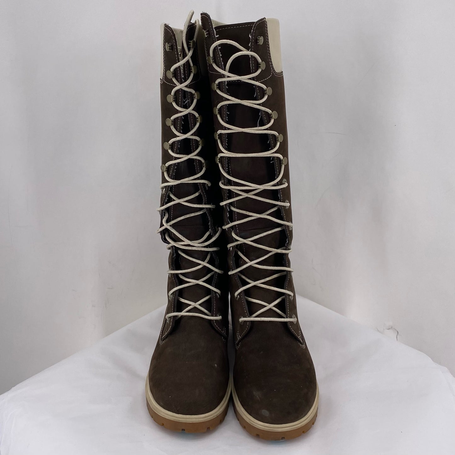 DARK BROWN W Shoe Size 7.5 TIMBERLAND Boots