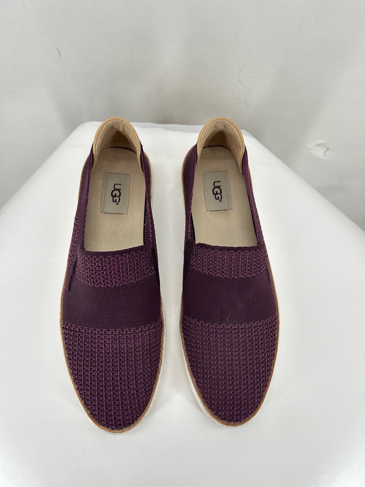 Purple W Shoe Size 10 UGG Flats