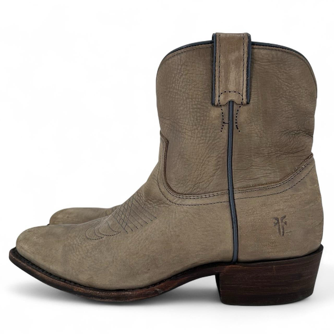 BROWN W Shoe Size 8.5 FRYE Boots