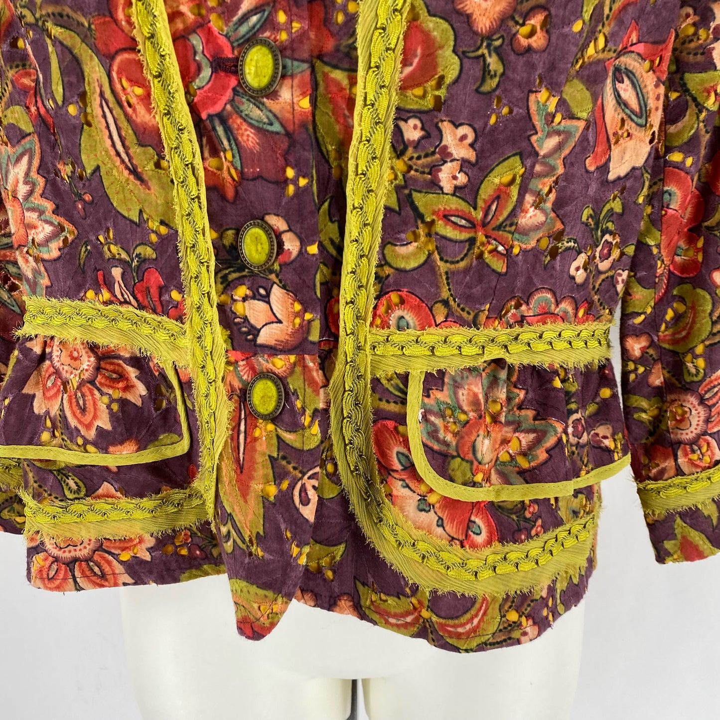 Size 8 CYNTHIA STEFFE FLOWERS Jacket