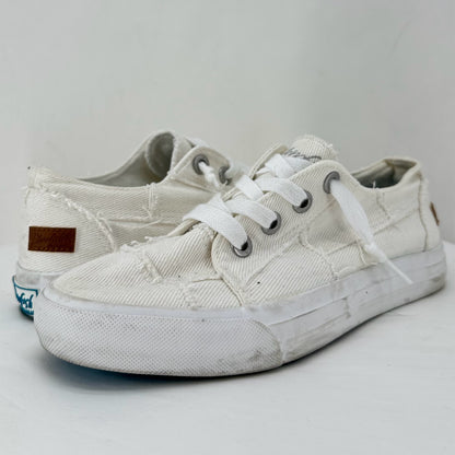 White W Shoe Size 7 BLOWFISH Sneakers