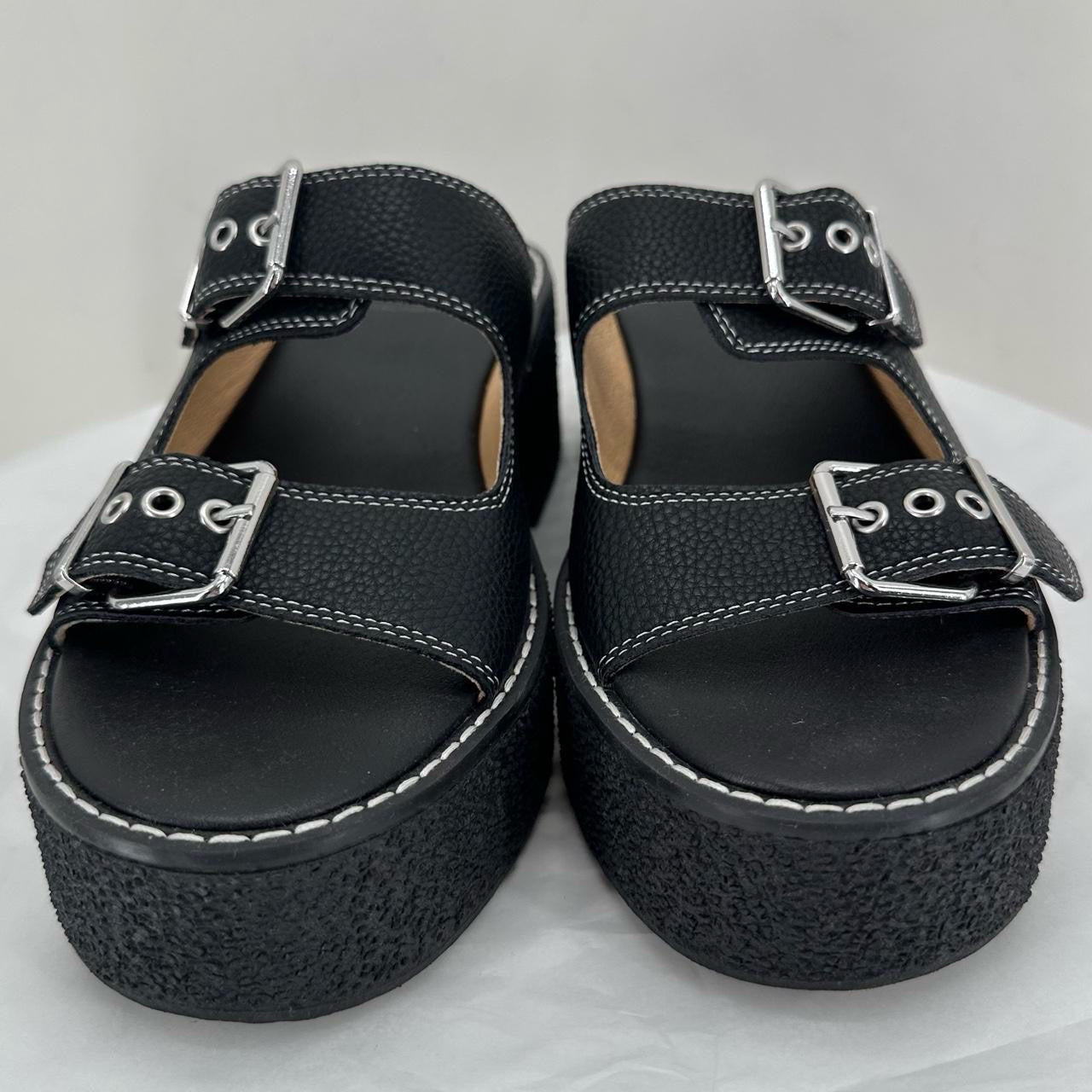 Black W Shoe Size 10 Sandals