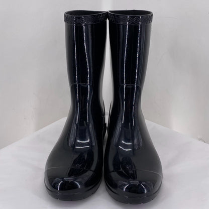 Black W Shoe Size 8 UGG Boots