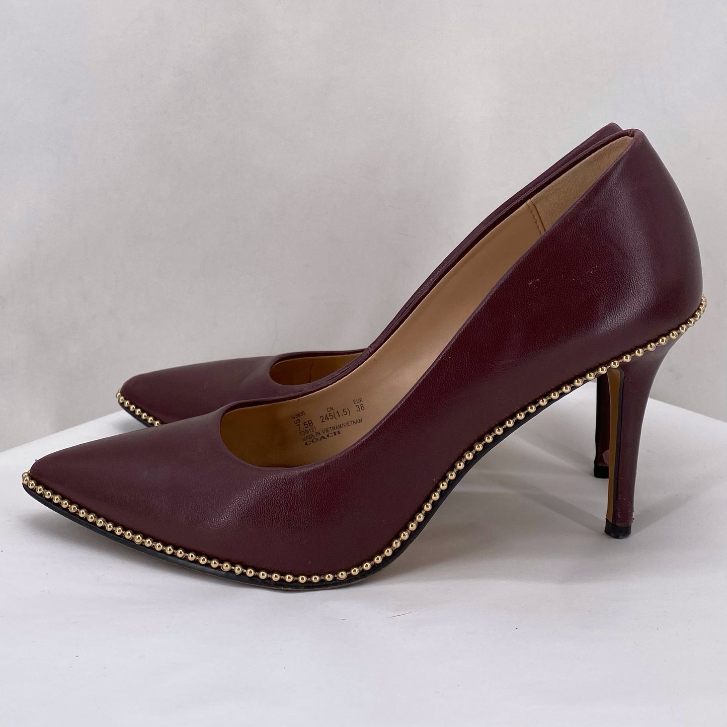 Burgundy W Shoe Size 7.5 COACH Heels