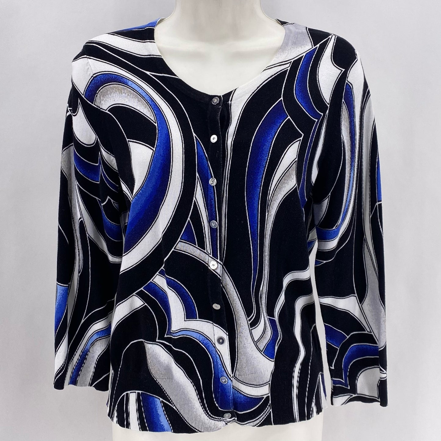 Size M WHITE HOUSE BLACK Cardigan