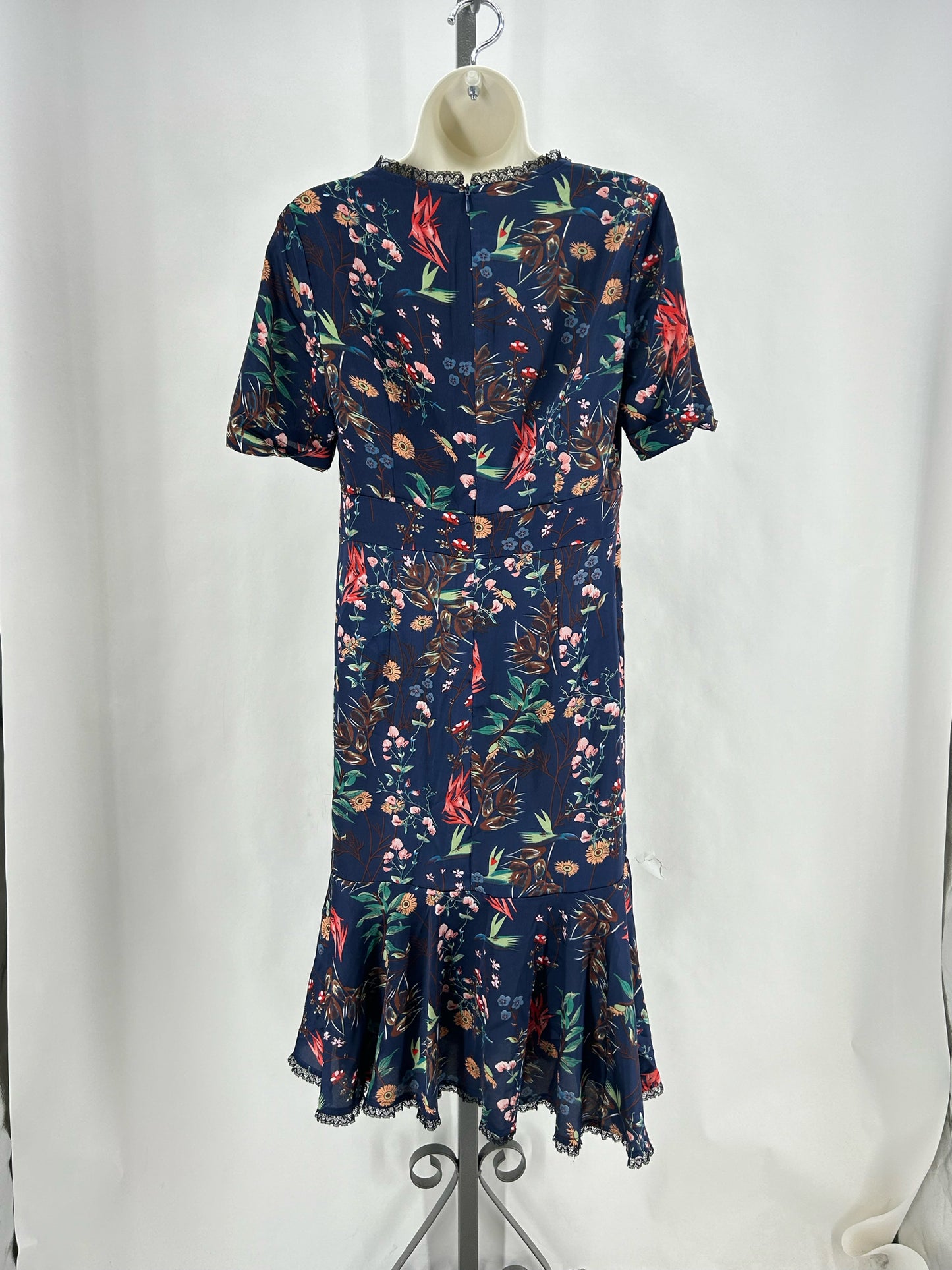 Size M FLOWERS Dress