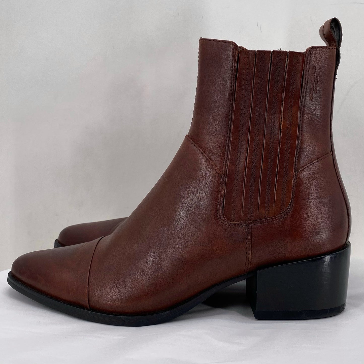 BROWN W Shoe Size 8 VAGABOND IMPORTS Boots