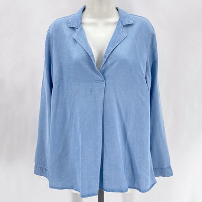 Size M J JILL Chambray Shirt