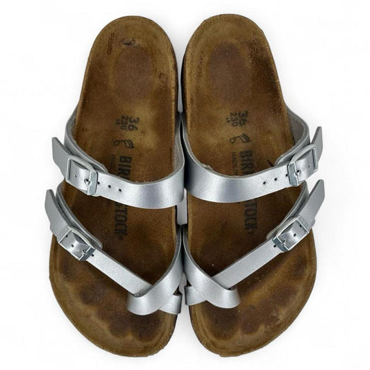 Silver W Shoe Size 5 BIRKENSTOCK Sandals