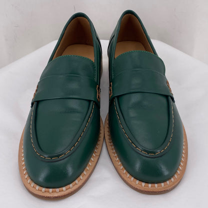 Green W Shoe Size 9 Loafer