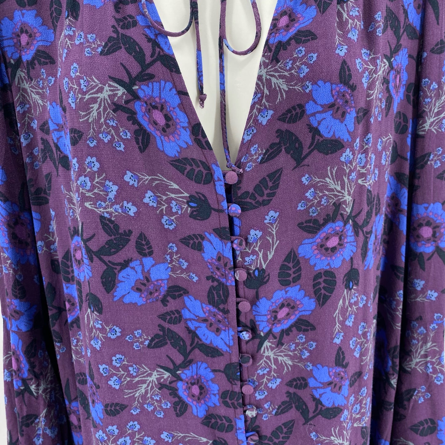 Size XS FREE PEOPLE FLOWERS Tunic