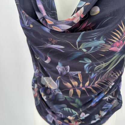 Size M ANTHROPOLOGIE FLOWERS Shirt