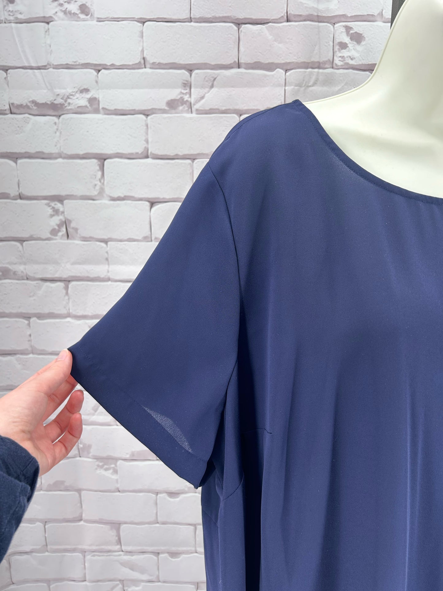 Size 3X VINCE CAMUTO Shirt