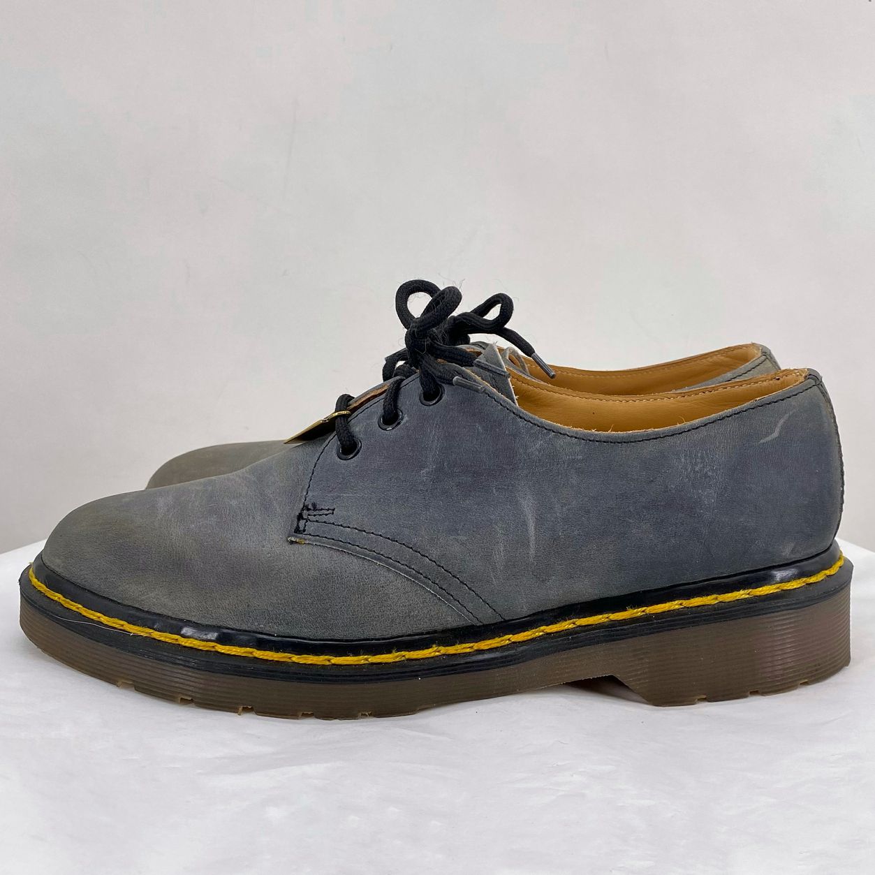 Gray W Shoe Size 9 DR. MARTENS Flats