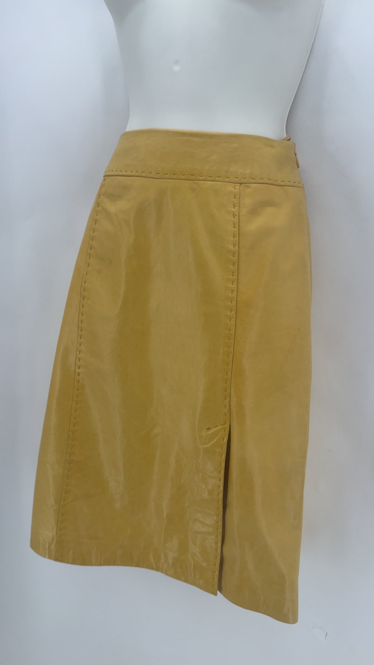 Rene Lezard Designer Size 6 Yellow Leather Side Zip Skirt