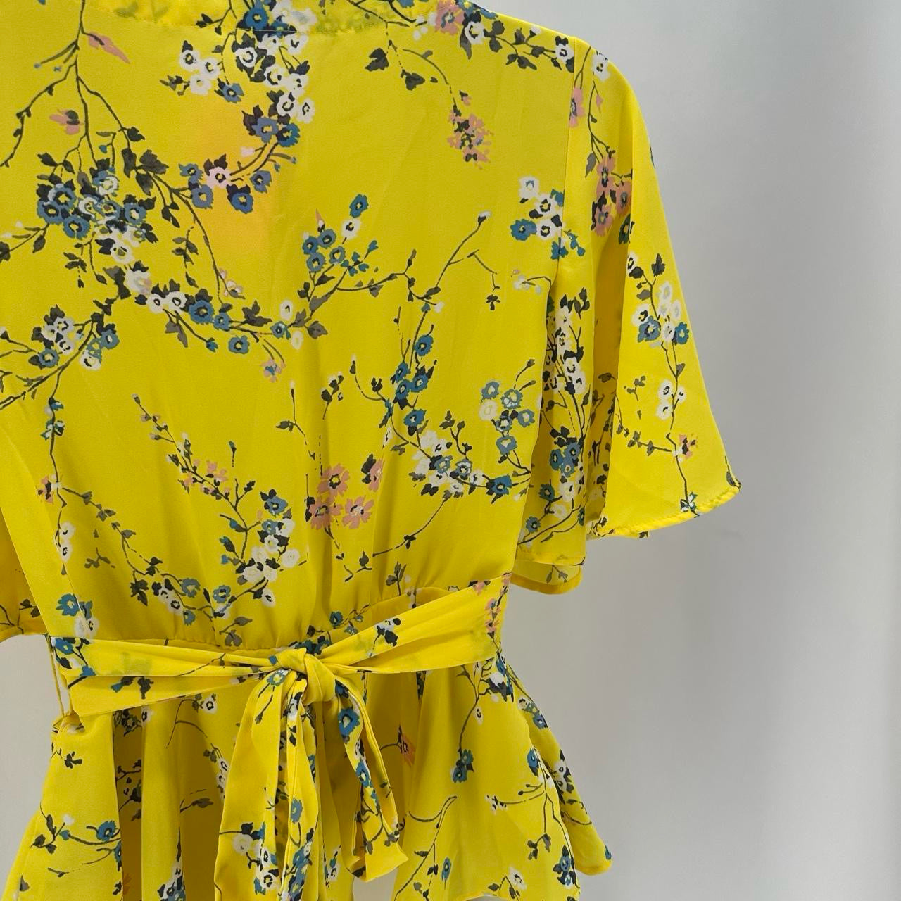 Size XXSP LOFT FLOWERS Shirt