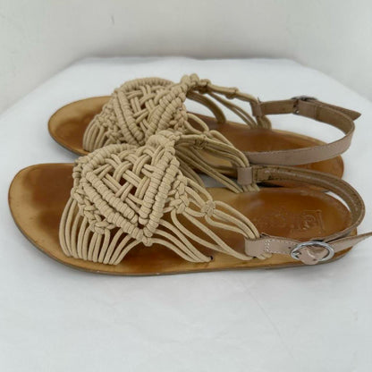 LT TAN W Shoe Size 8.5 LATIGO Sandals