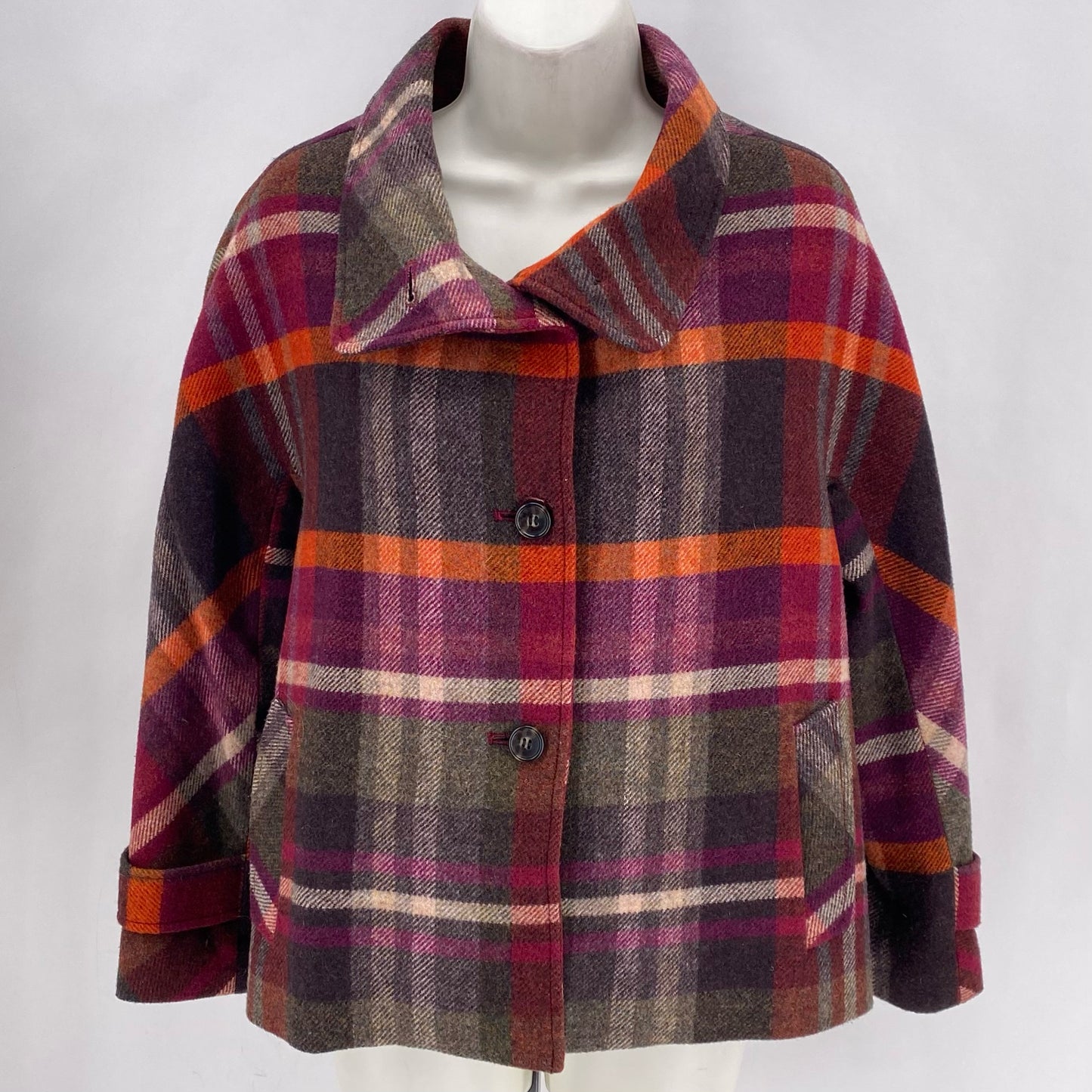 Size 10P TALBOTS Plaid Jacket (Outdoor)