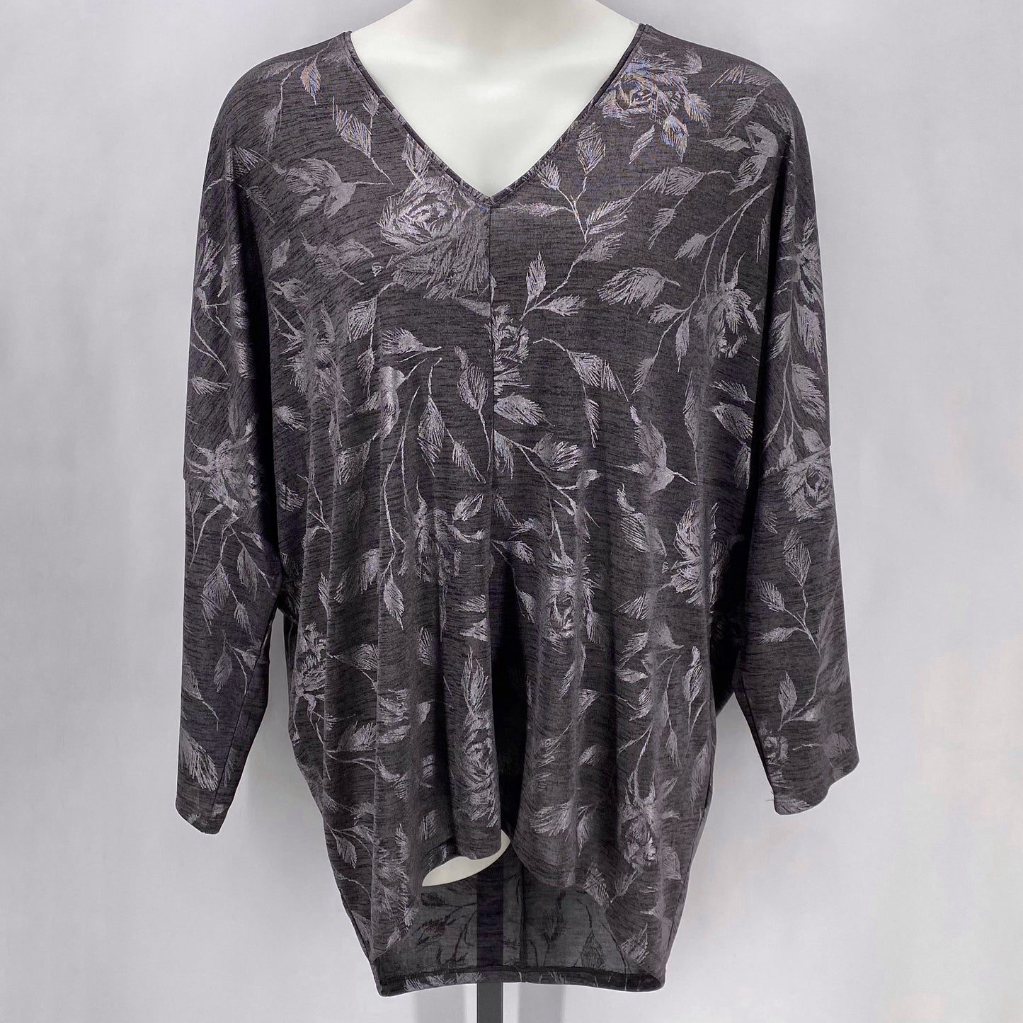 Size XL WHITE HOUSE BLACK FLOWERS Shirt