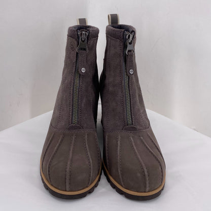 BROWN W Shoe Size 10 UGG Boots