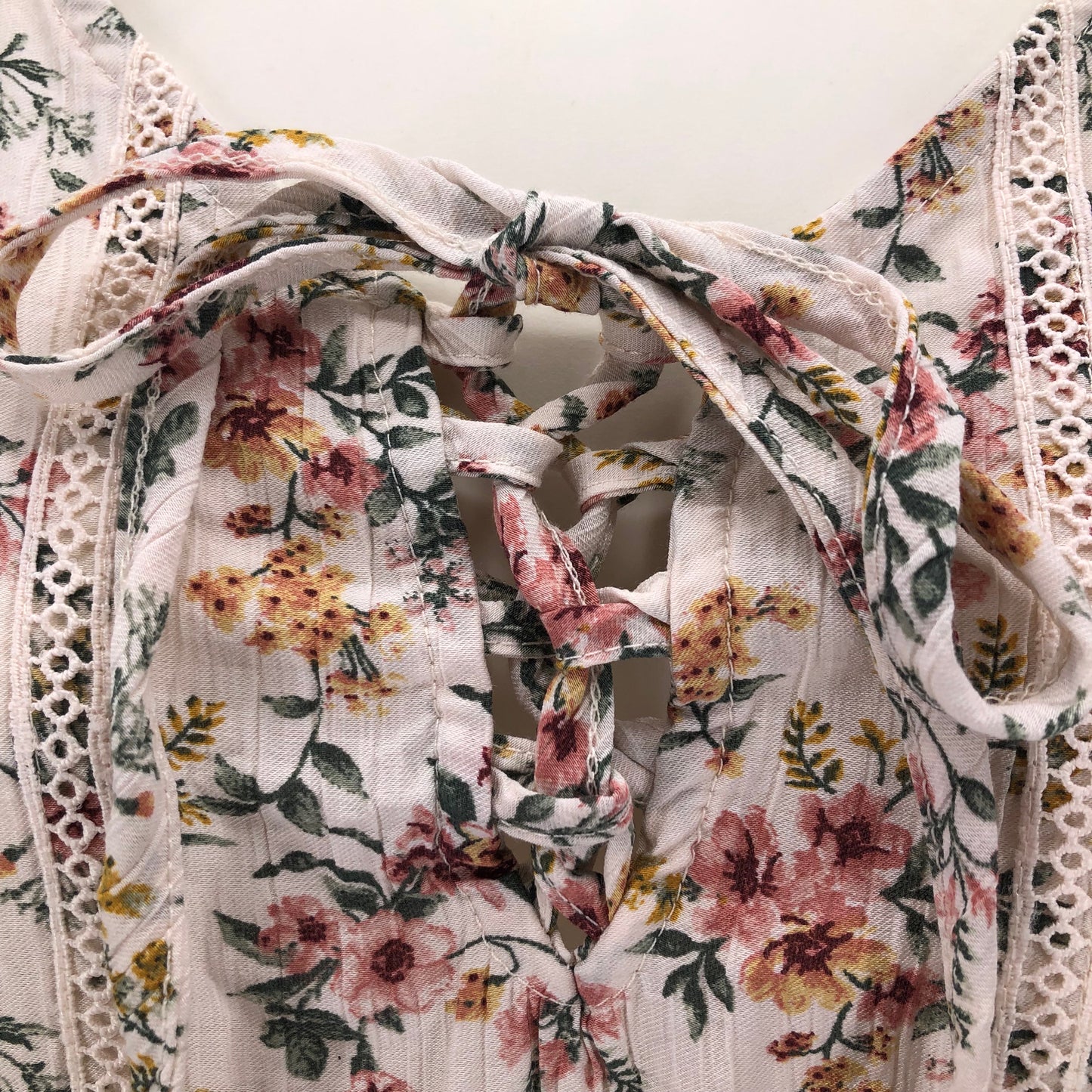 Size S DAYTRIP Floral Shirt