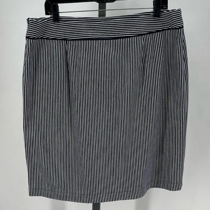 Size 14 boss Stripe Skirt