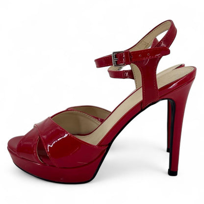 Red W Shoe Size 6.5 GUESS Heels