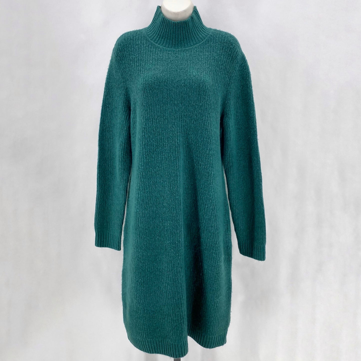 Size L TALBOTS Dress