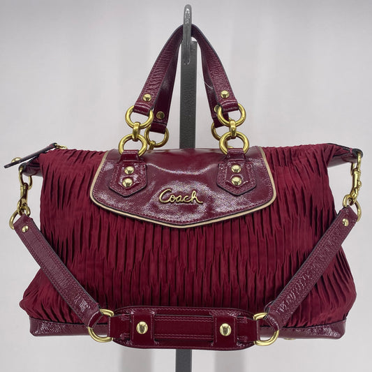 WINE COACH Shoulder Bag