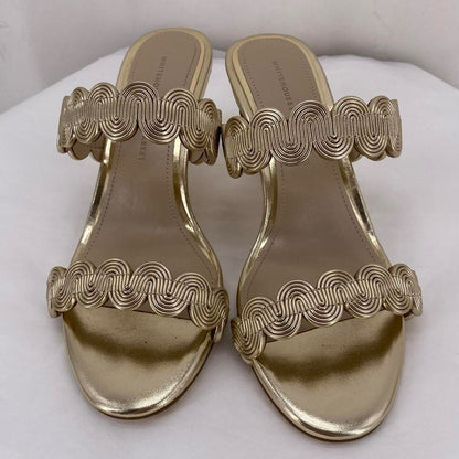 GOLD W Shoe Size 6.5 WHITE HOUSE BLACK Heels