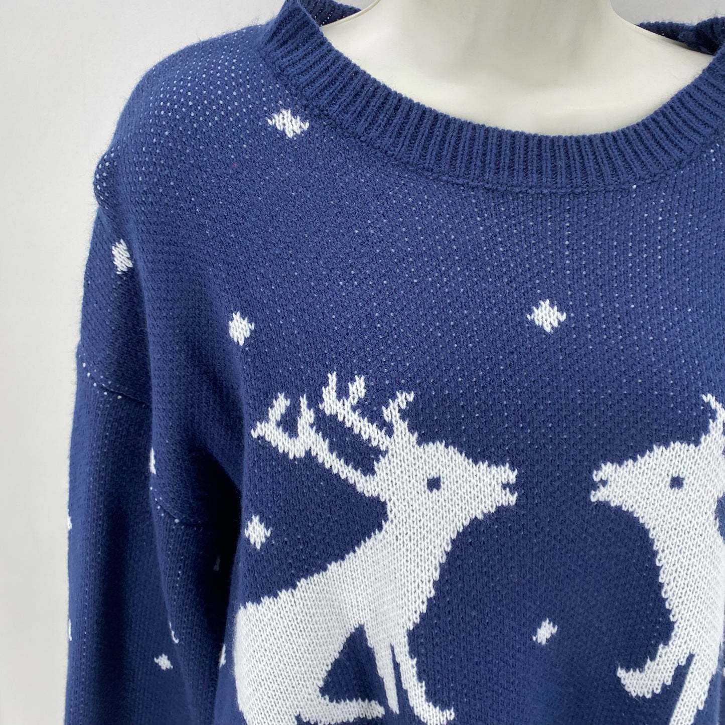 Size L 89 & MADISON Sweater