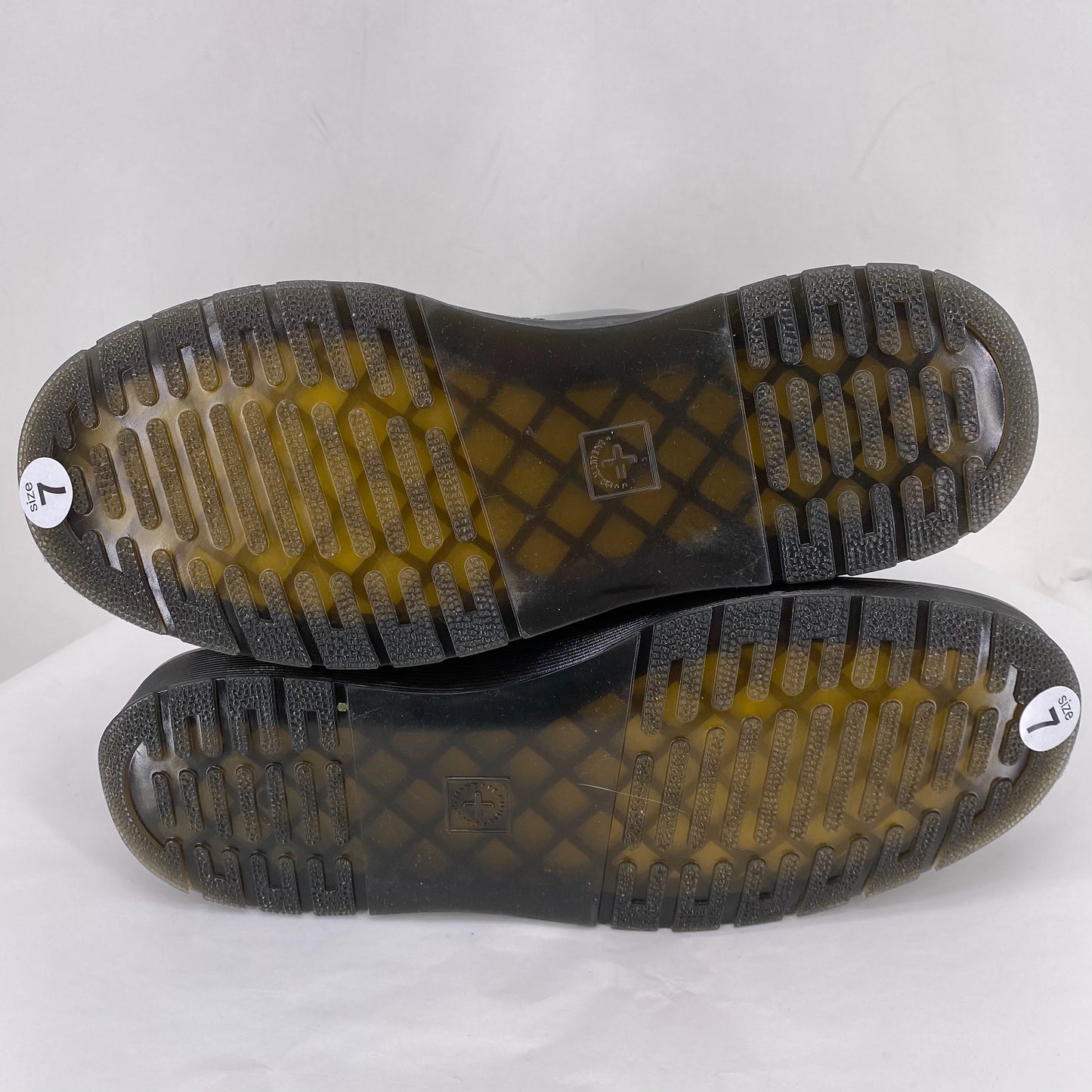 Black W Shoe Size 7 DR. MARTENS Boots