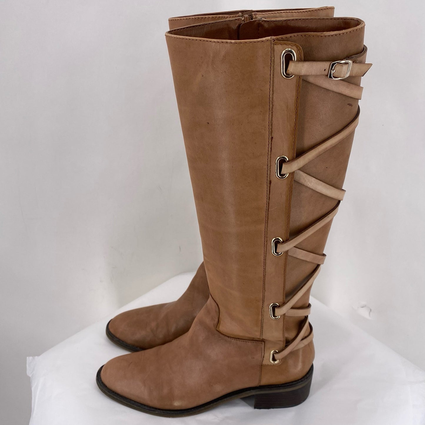 BROWN W Shoe Size 8 BCBG GENERATION Boots