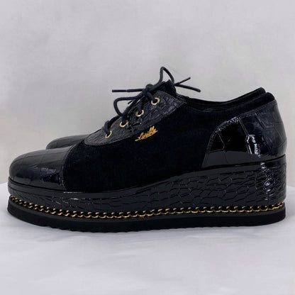 Black W Shoe Size 37.5 Sneakers