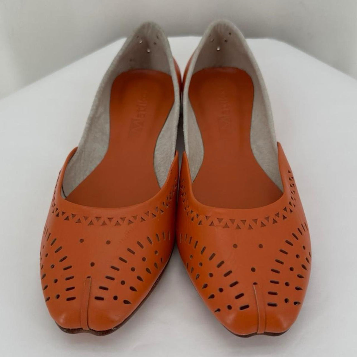 Orange W Shoe Size 38.5 MATIKO Flats